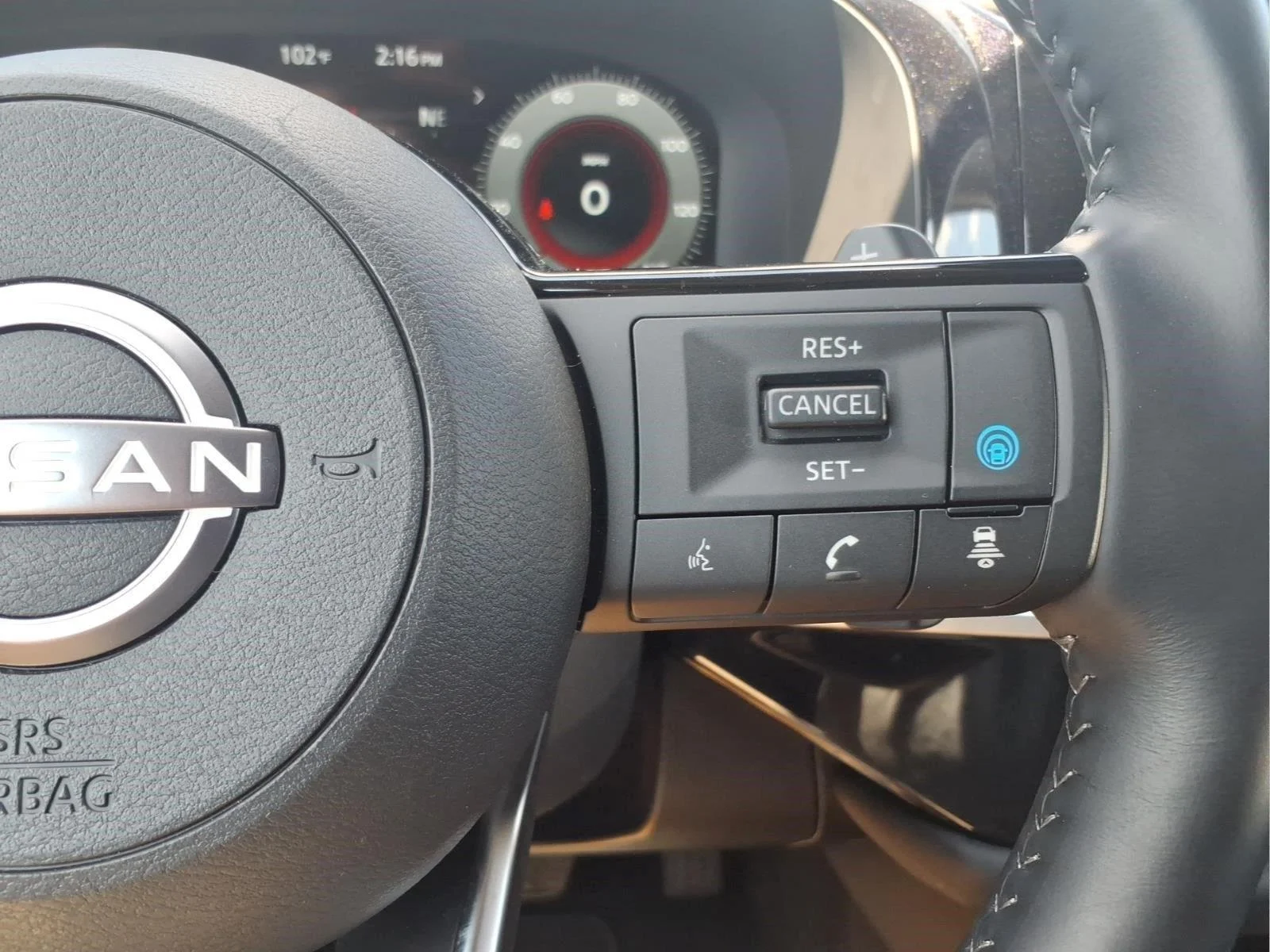 Used 2025 Scarlet Ember Tintcoat Nissan Platinum image 21