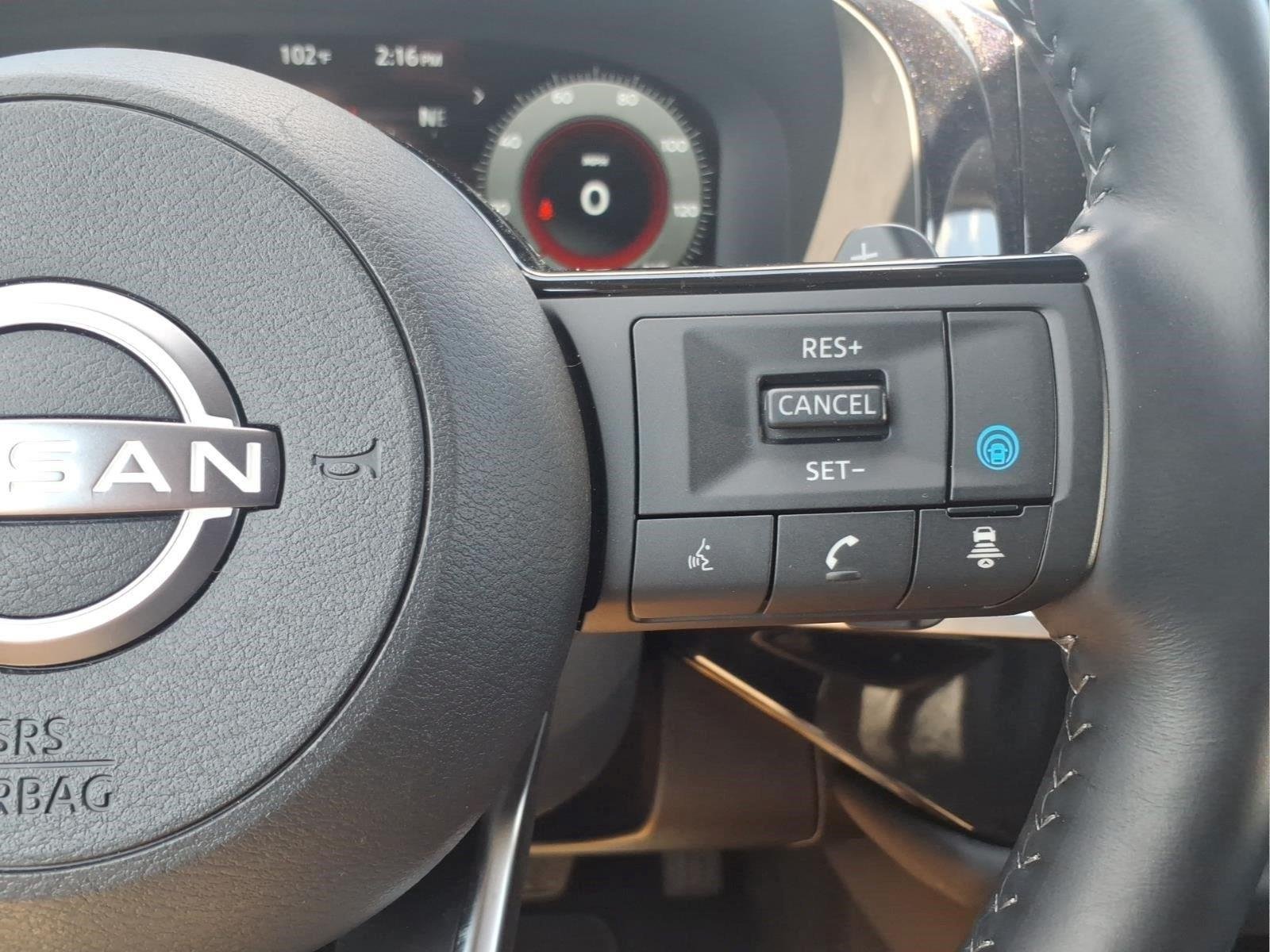 Used 2025 Scarlet Ember Tintcoat Nissan Platinum image 21