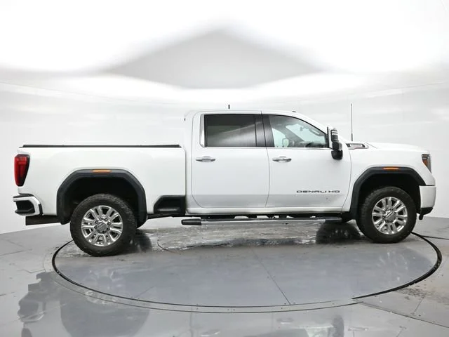 Used 2020 SUMMIT WHITE GMC Denali image 8