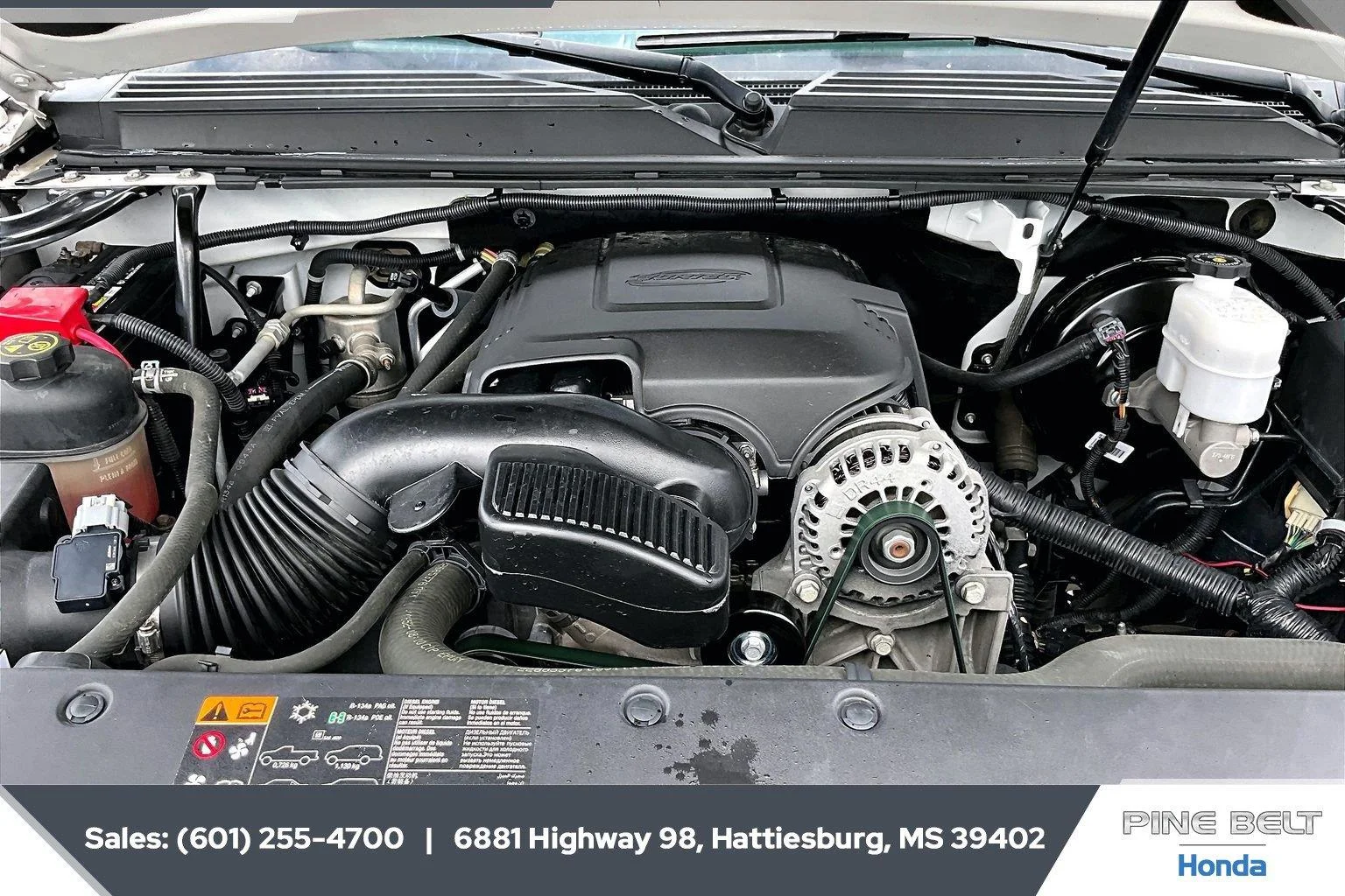 Used 2013 Summit White Chevrolet LS image 8