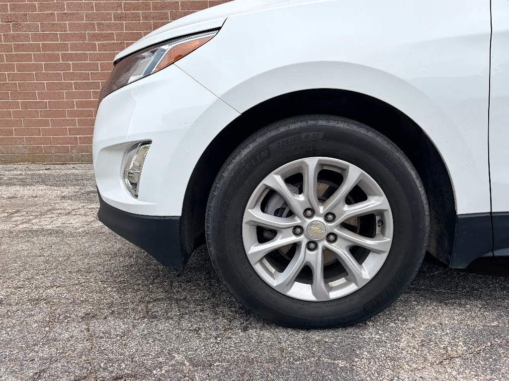 Used 2020 Summit White Chevrolet LT image 8
