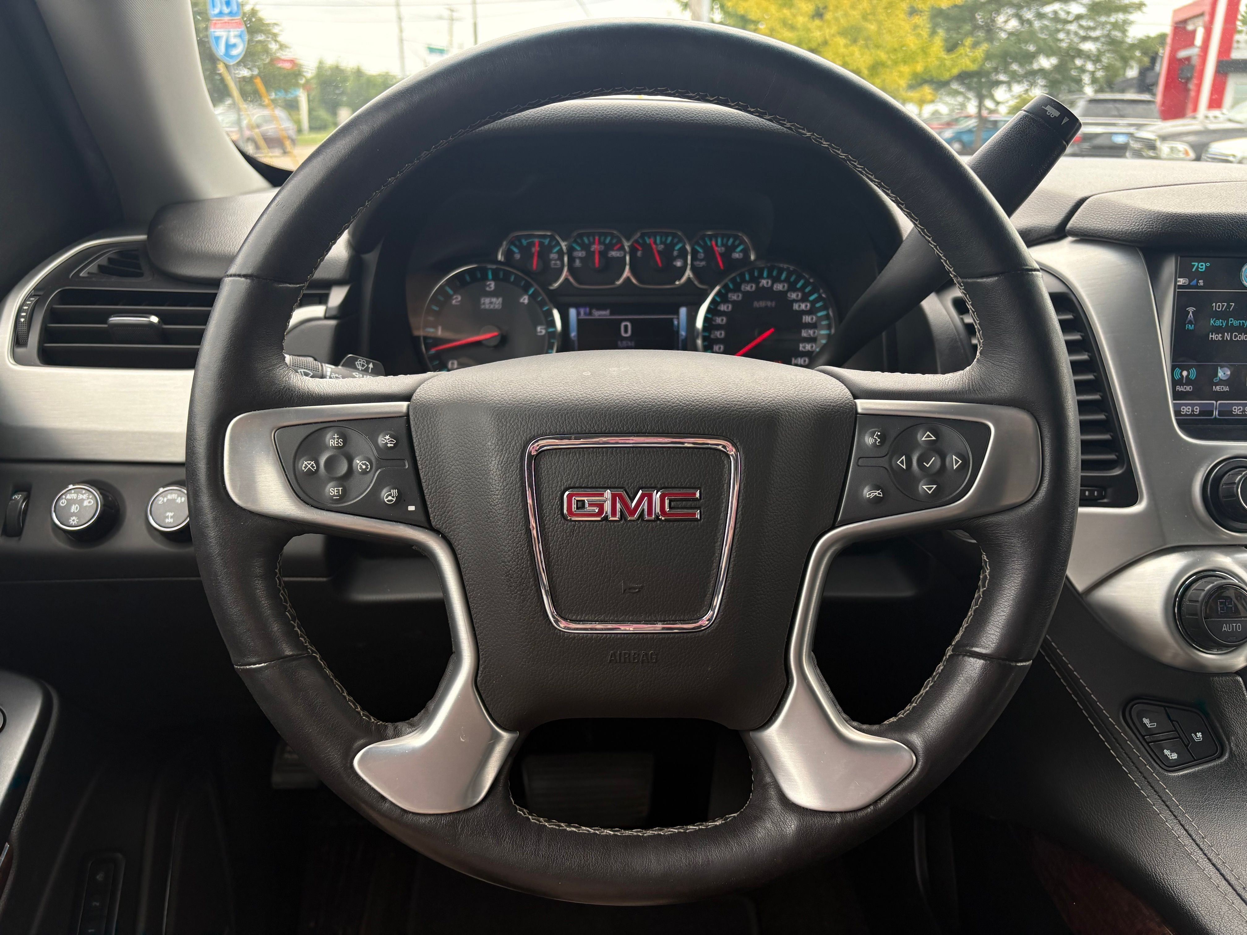 Used 2018 Summit White GMC SLT image 10
