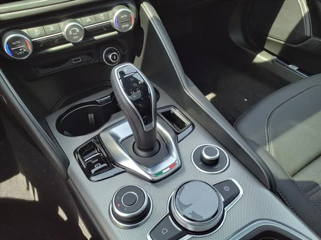 Used 2024 Black Alfa Romeo Veloce image 18