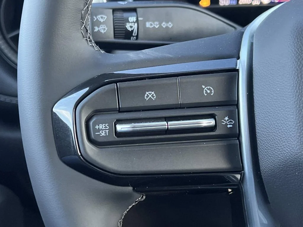 2026 Chevrolet Colorado LT - Photo 21
