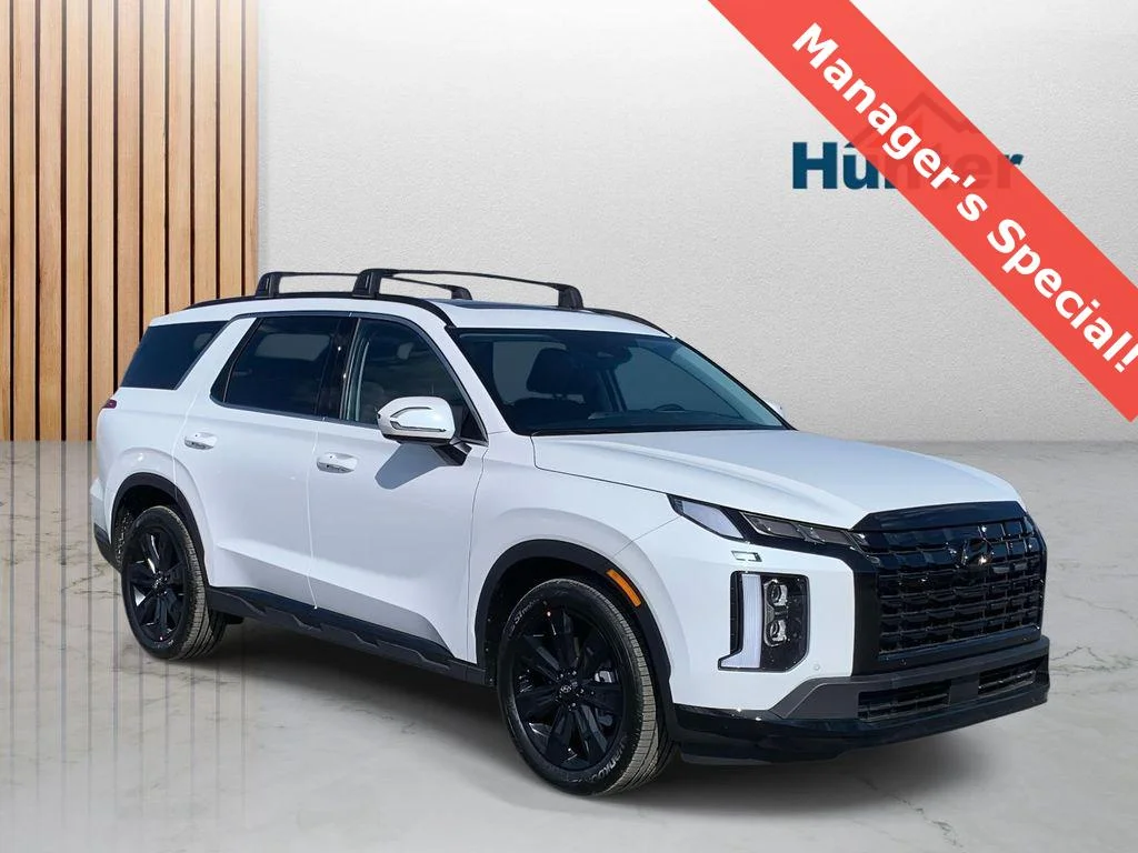 Certified Used 2025 Hyper White Hyundai XRT image 1