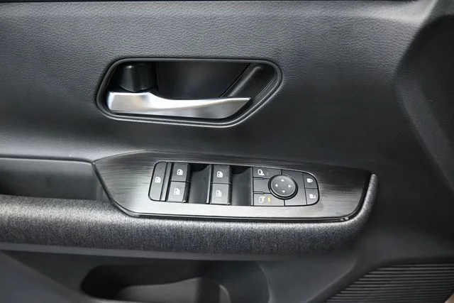 New 2026 Canyon Bronze Metallic Nissan SV image 16