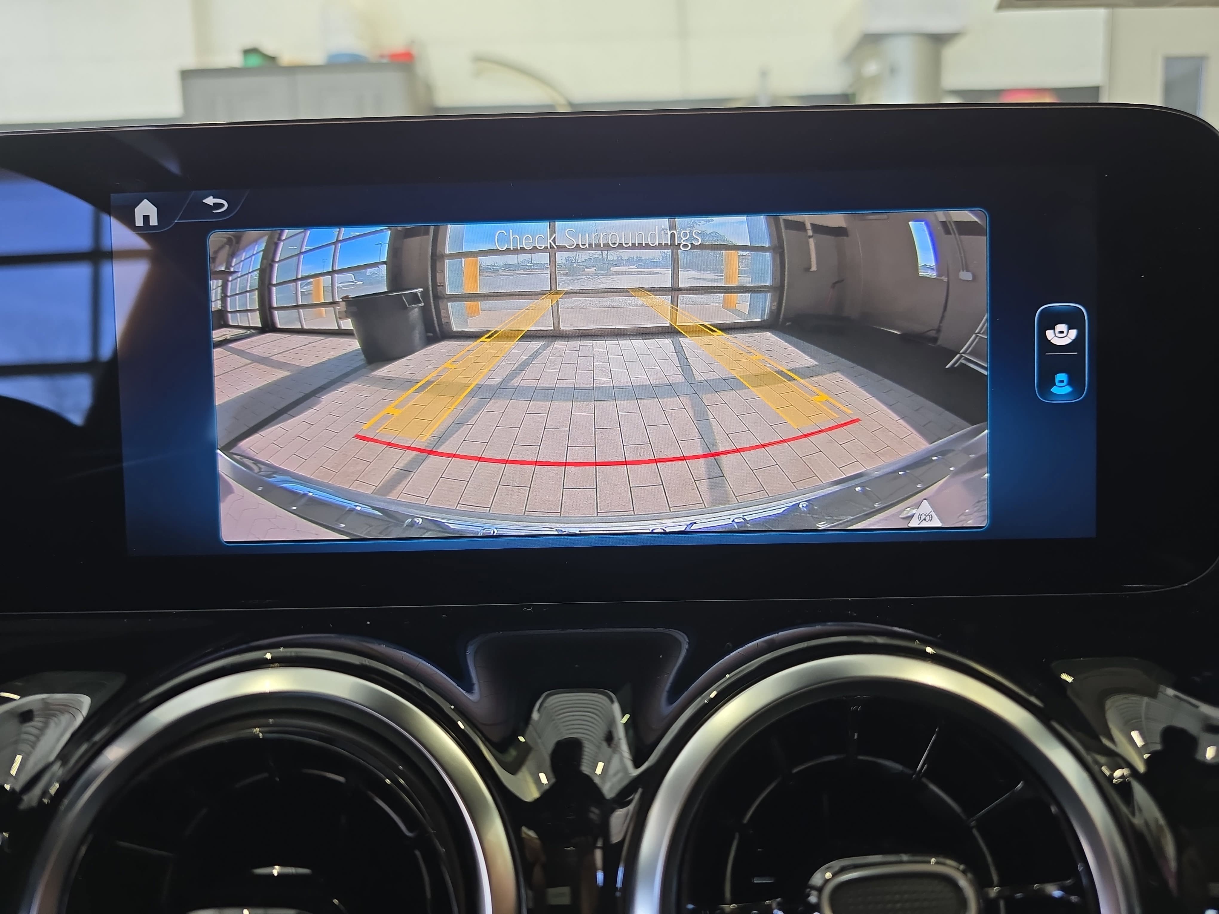 New 2026 Mountain Grey Metallic Mercedes-Benz GLA250 image 24