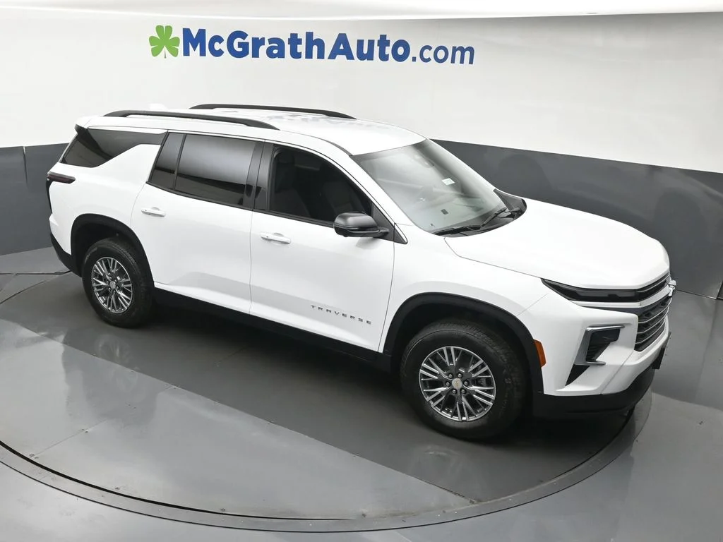 New 2026 White Chevrolet LT image 3