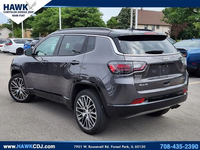 Certified Used 2022 Gray Jeep Limited image 7