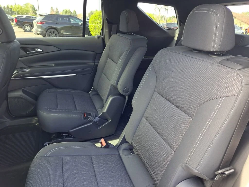 2026 Chevrolet Traverse LT - Photo 22