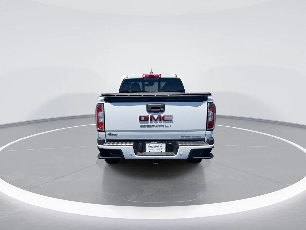 Certified Used 2022 White GMC Denali image 7