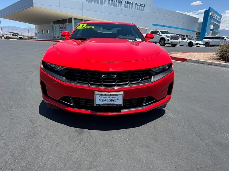 Used 2021 RED HOT Chevrolet 1LT image 8