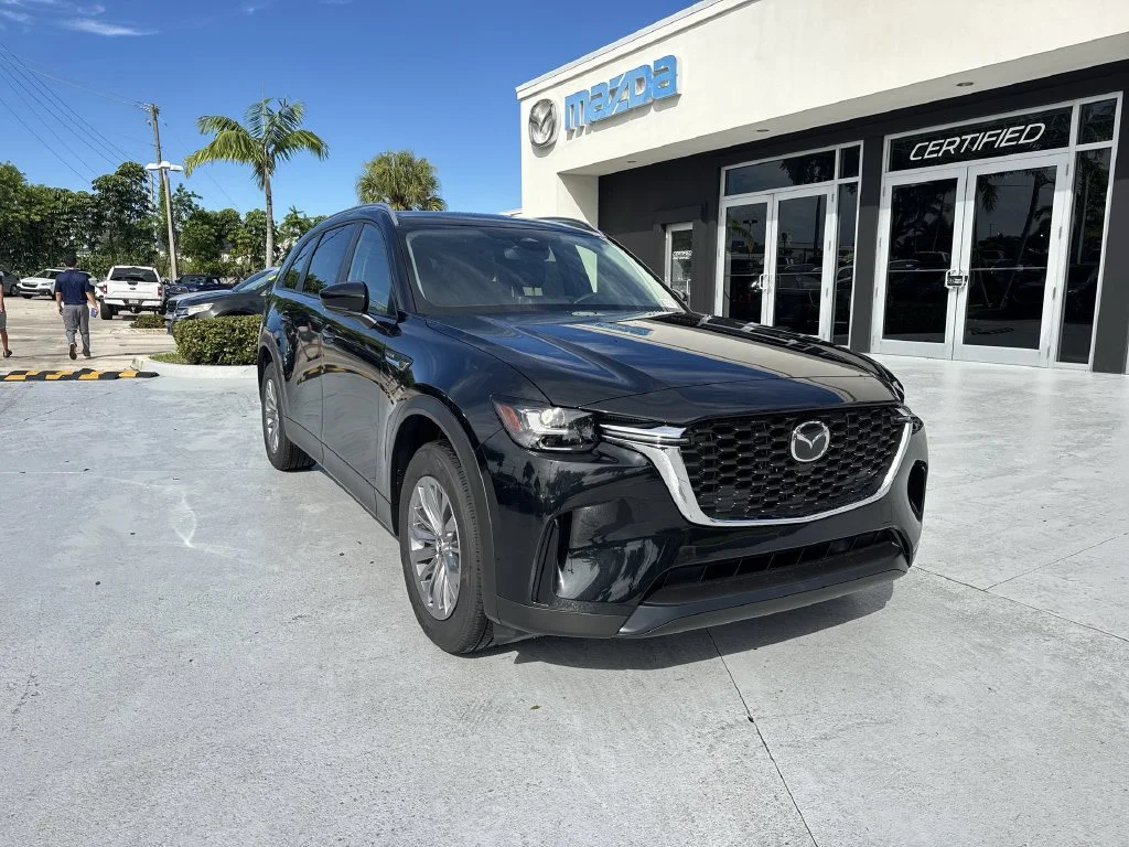 New 2026 Jet Black Mazda 3.3 Turbo Select AWD image 7