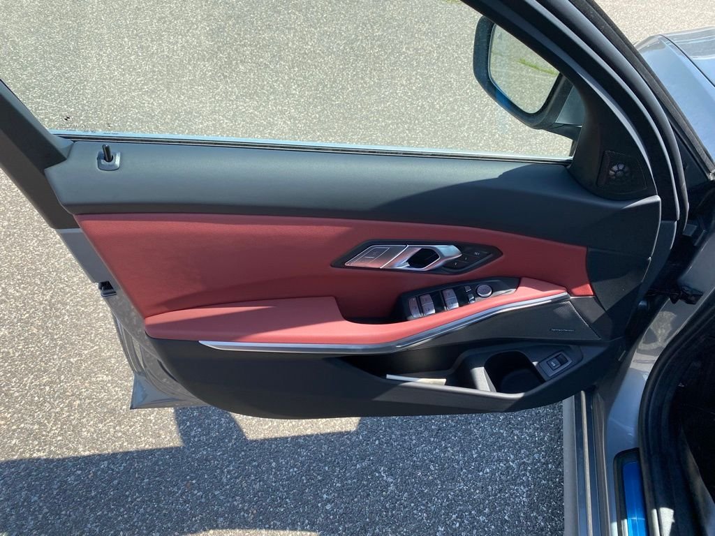 2026 BMW 3 Series 330i - Photo 12