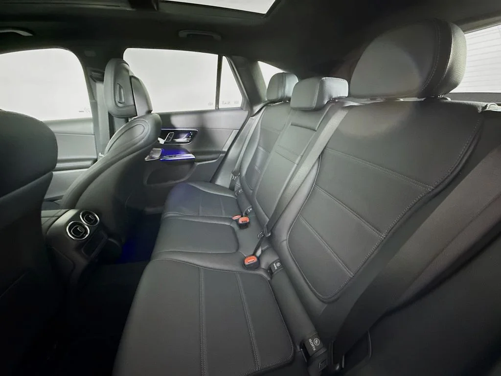 New 2026 Black Mercedes-Benz GLC 300 image 26