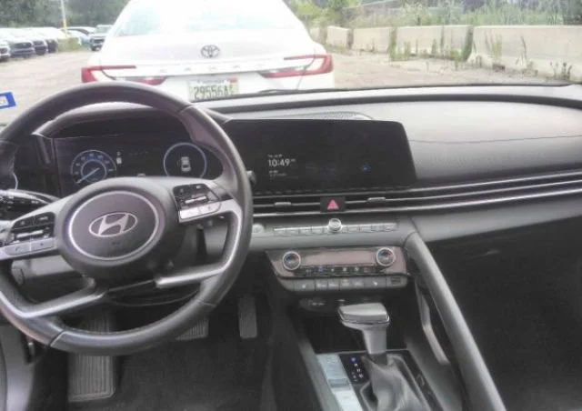 Used 2024 Intense Blue Hyundai Limited image 3