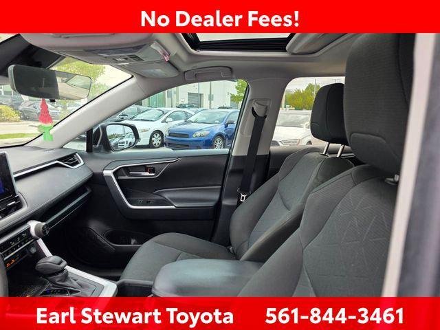 Certified Used 2023 MAGNETIC GRAY MET. Toyota  image 6