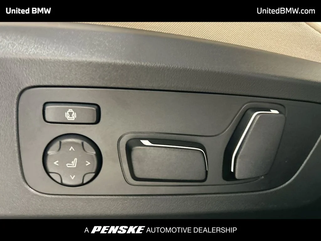 2026 BMW X3 30 - Photo 12