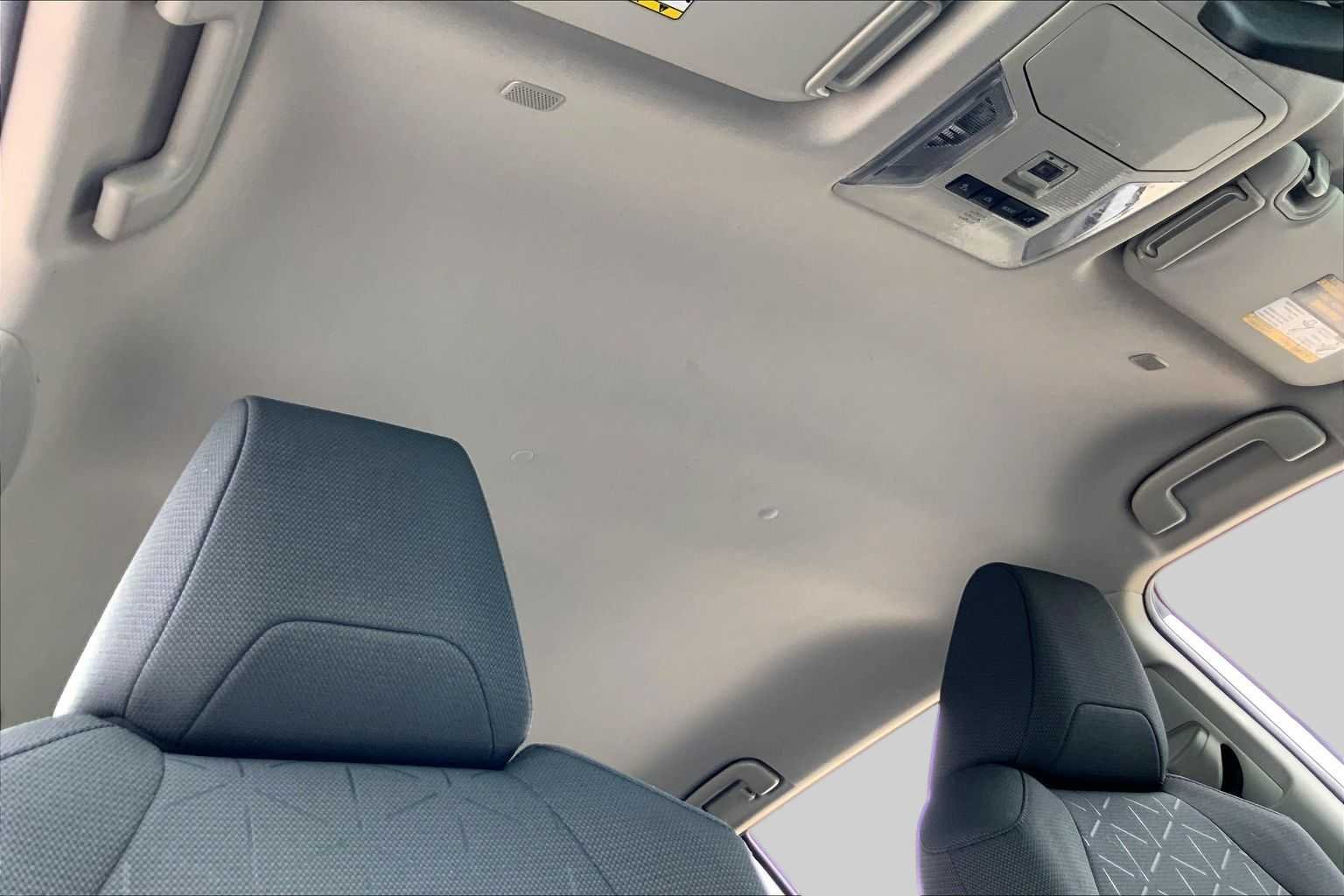 Used 2024 Ice Cap Toyota XLE image 14