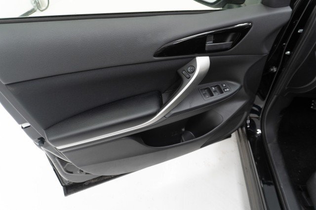 2026 Mitsubishi Eclipse Cross ES - Photo 13