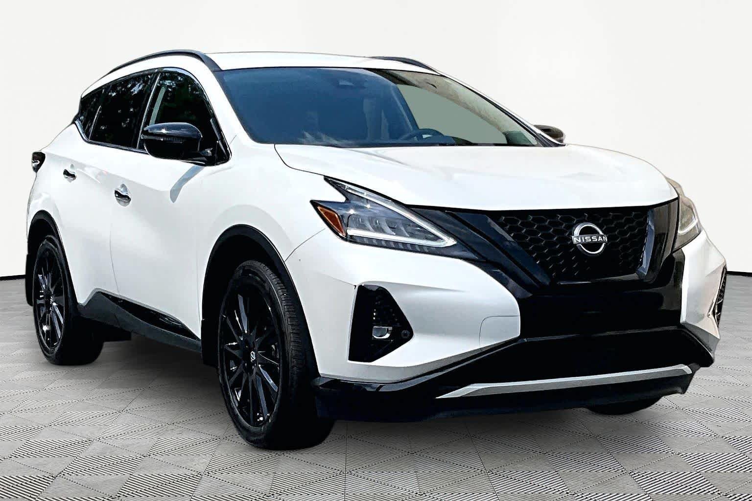 Used 2024 Pearl White Tricoat Nissan SV image 5
