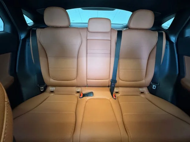 New 2027 Black Mercedes-Benz GLC 300 image 7