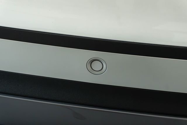Certified Used 2026 White Hyundai SEL Convenience image 24