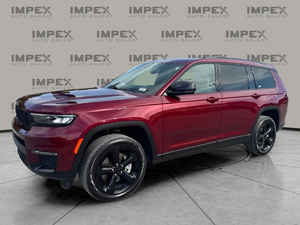 Used 2025 Red Jeep Limited image 1