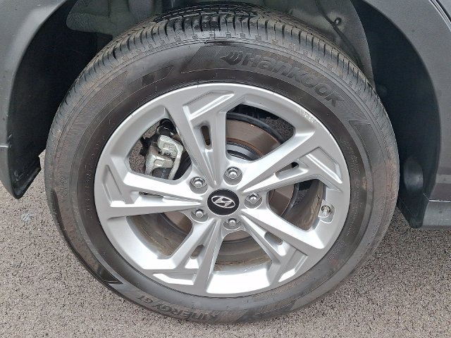 Certified Used 2023 White Hyundai SEL image 8