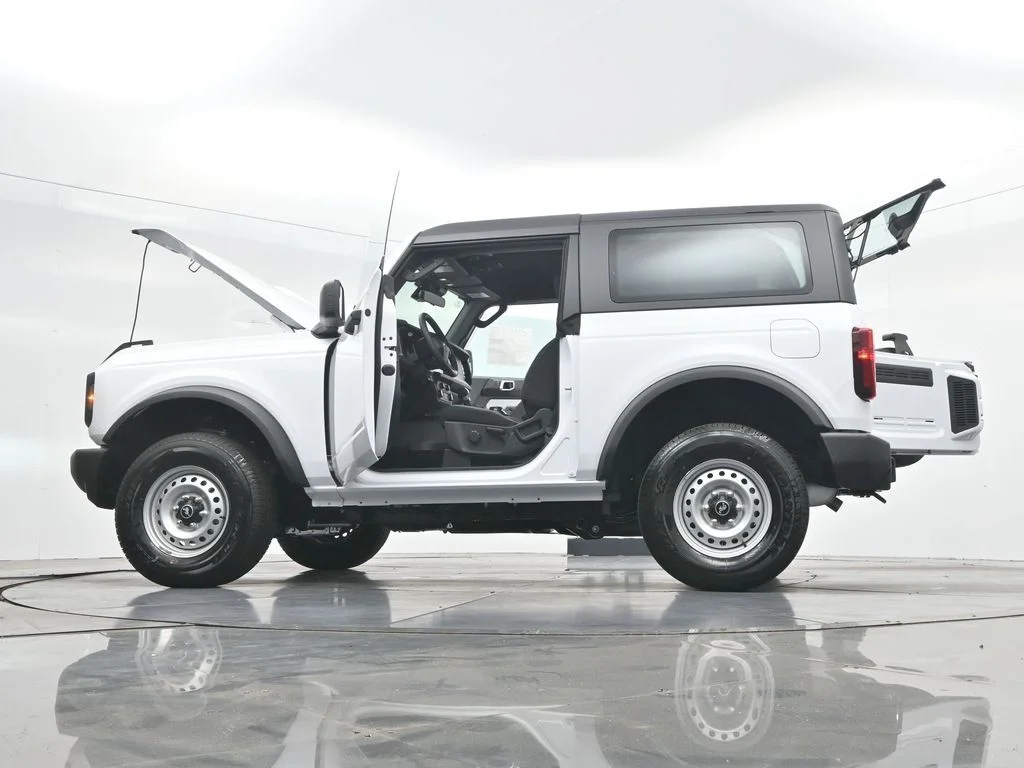 New 2026 Oxford White Ford Base image 47