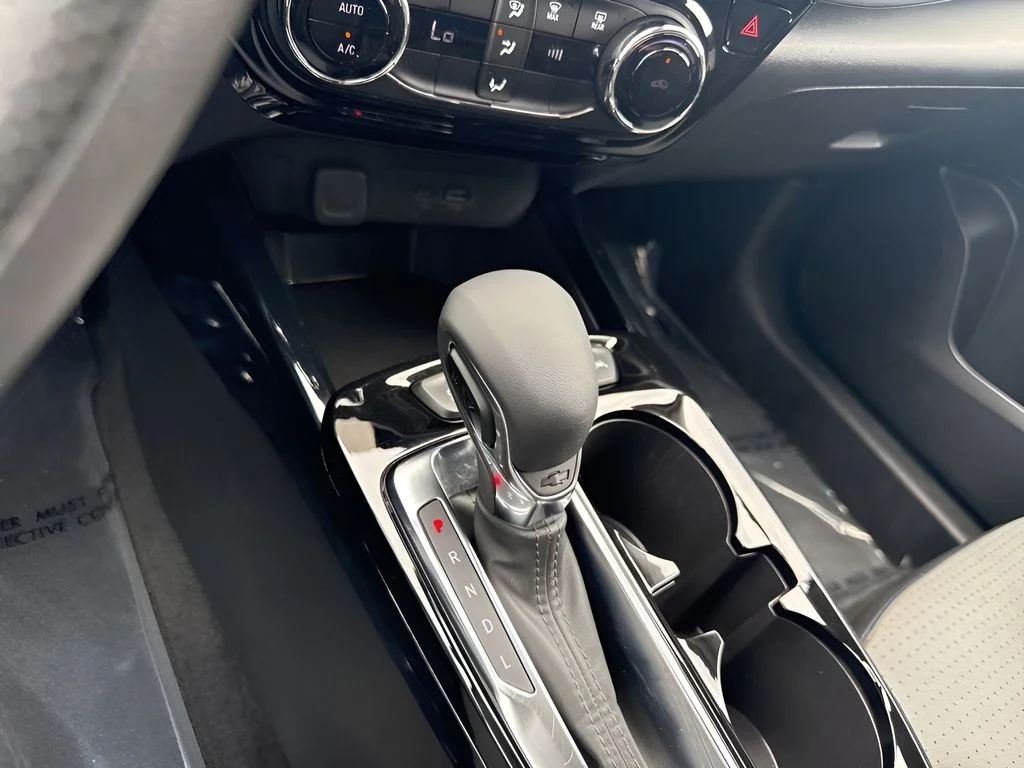 Used 2024 Blue Chevrolet LT image 15
