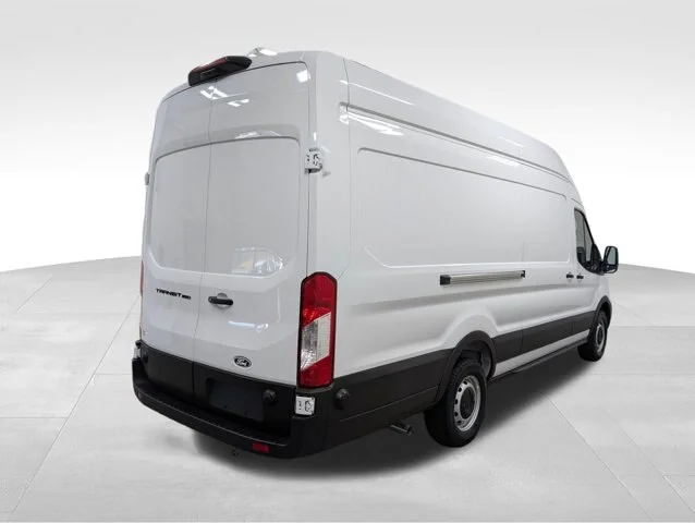 New 2026 Oxford White Ford Cargo Van image 40