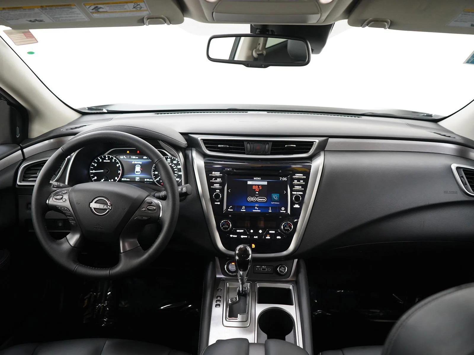 Used 2024 Super Black Nissan SV image 13