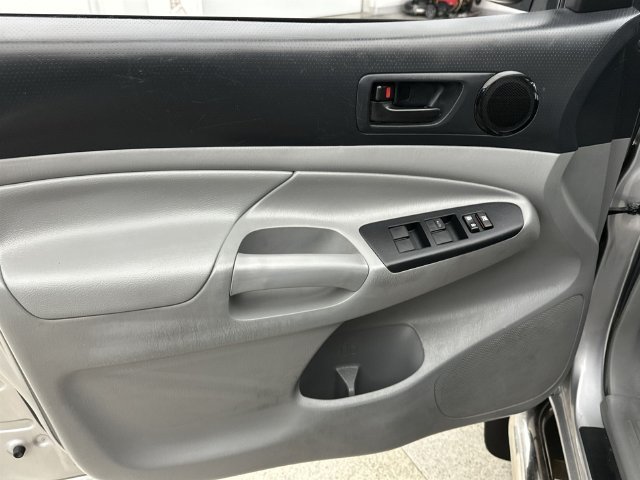 2015 Toyota Tacoma PreRunner - Photo 20