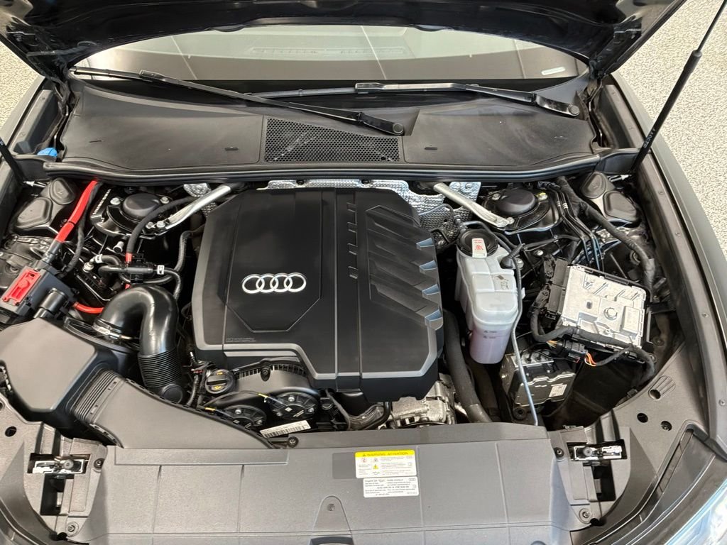 Used 2023  Audi 45 Premium image 31