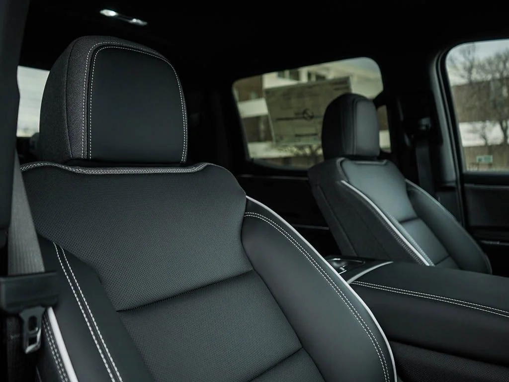 2026 GMC Sierra EV Elevation - Photo 8