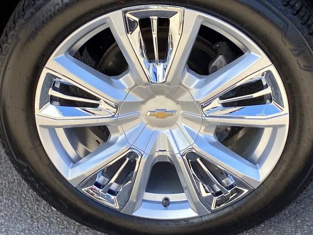 Used 2022 Black Chevrolet High Country image 31