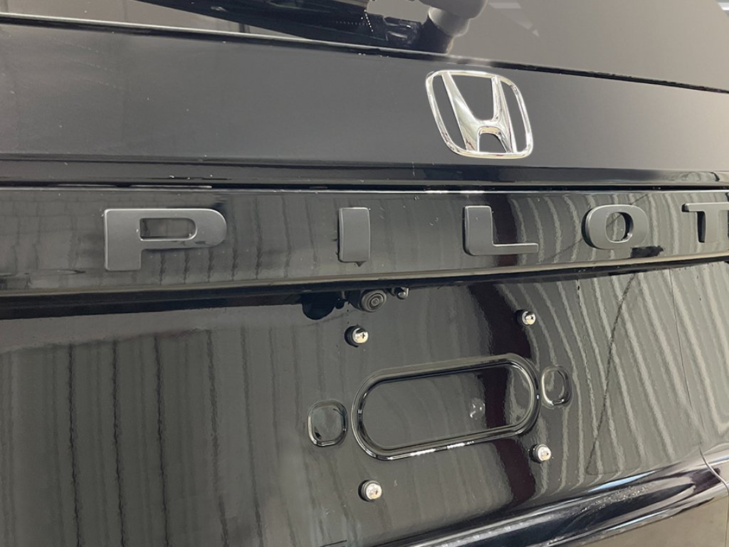 New 2026 Crystal Black Pearl Honda Black Edition image 7