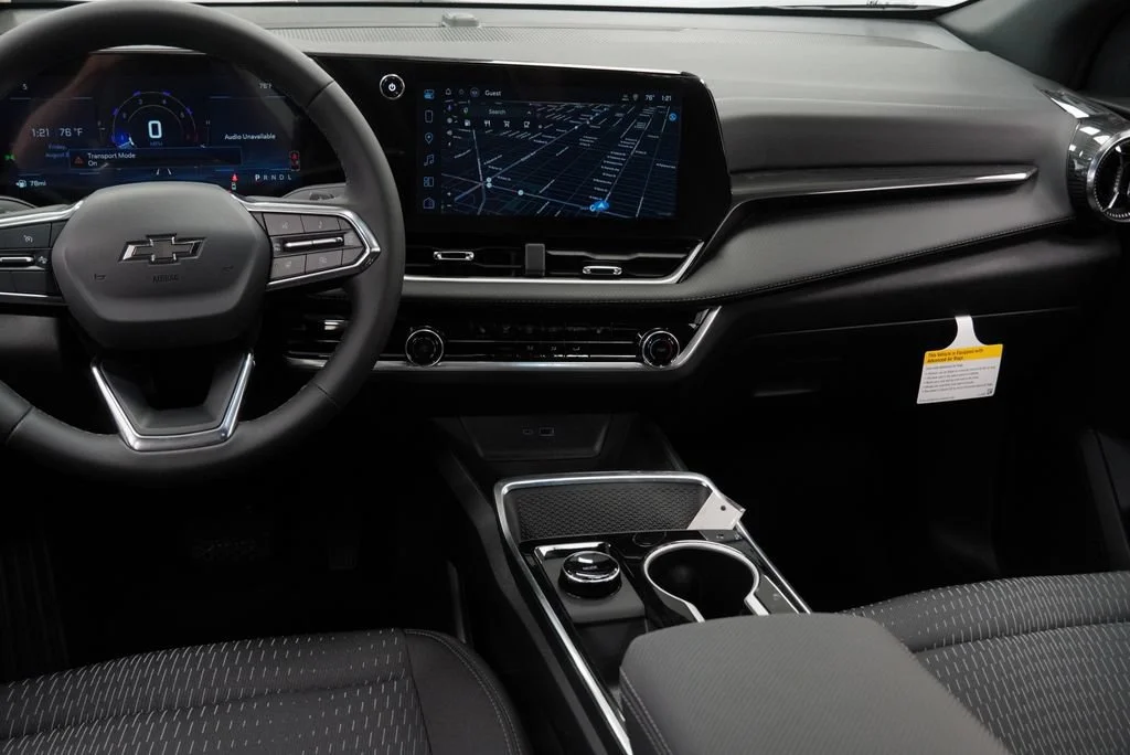 2027 Chevrolet Equinox LT - Photo 14