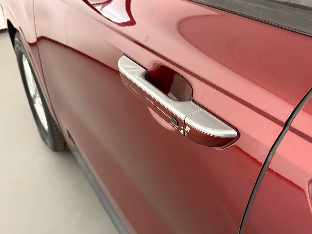 Used 2022 Red Kia LXS image 12