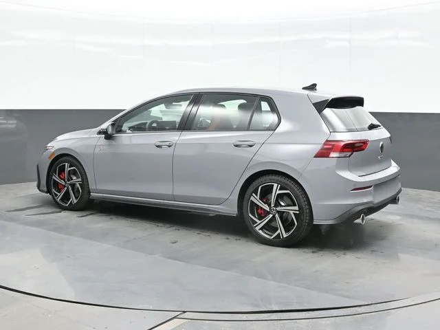 2026 Volkswagen Golf GTI SE - Photo 3