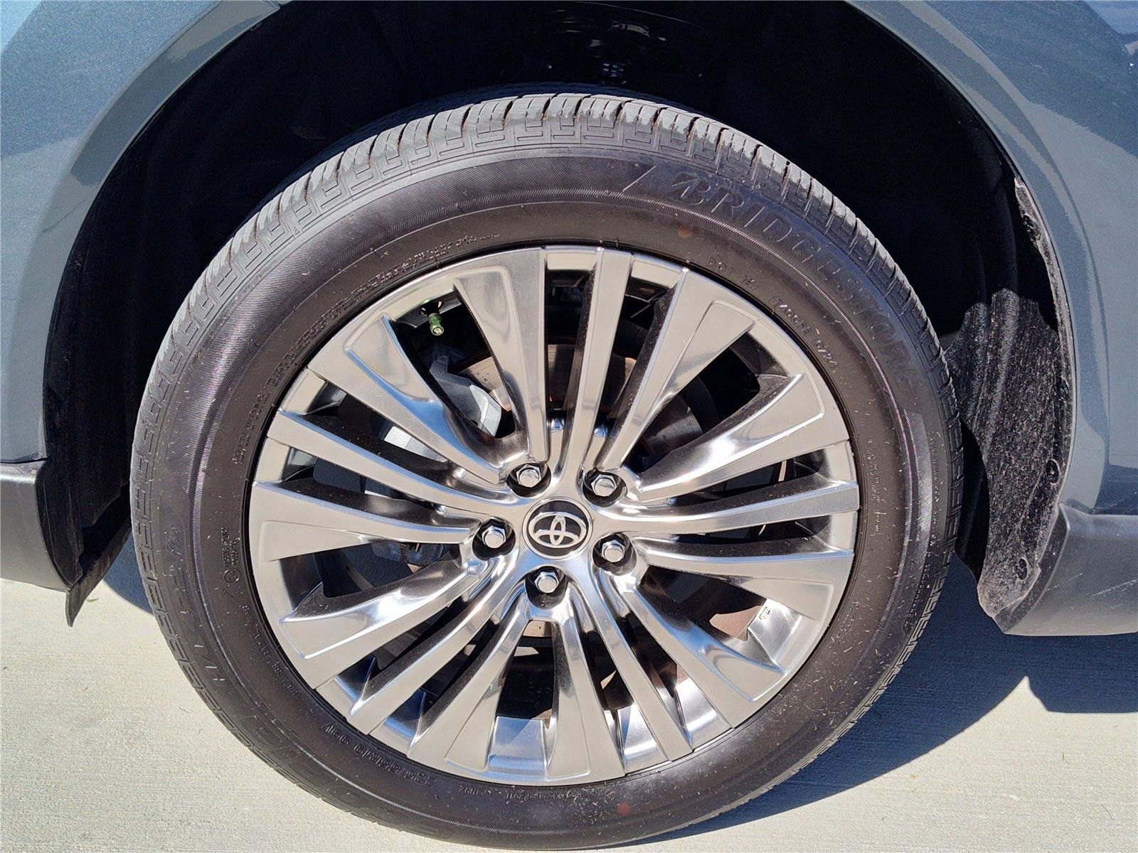 Used 2024 Coastal Gray Metallic Toyota XLE image 13