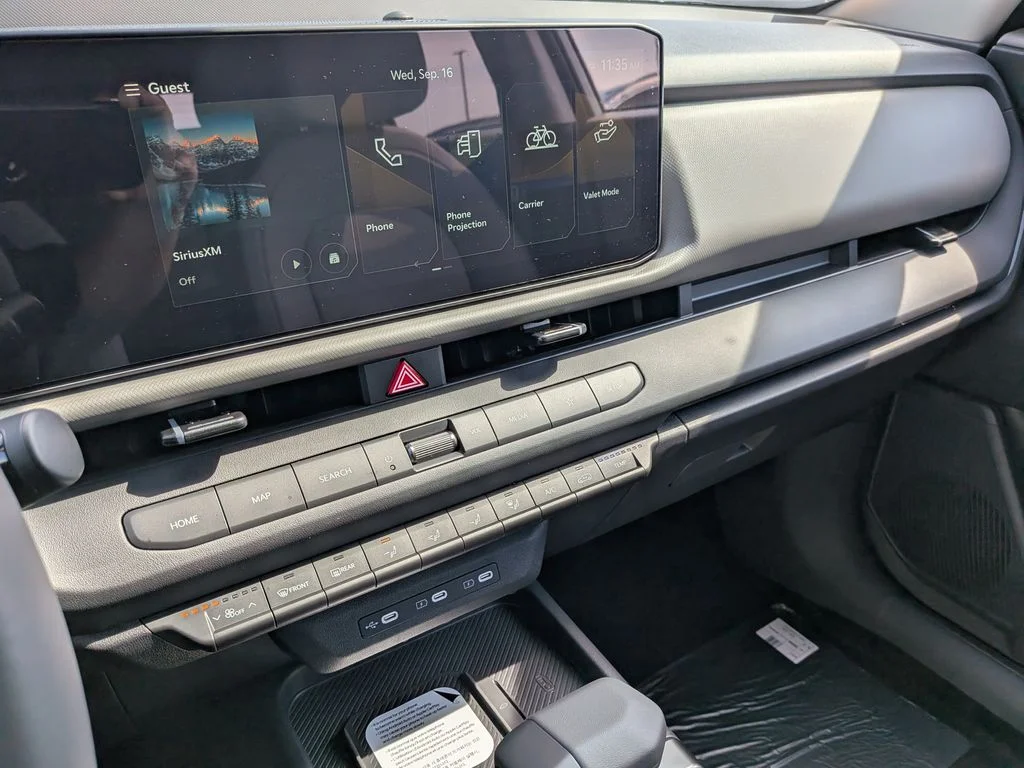 New 2027 Snow White Pearl Kia S image 43