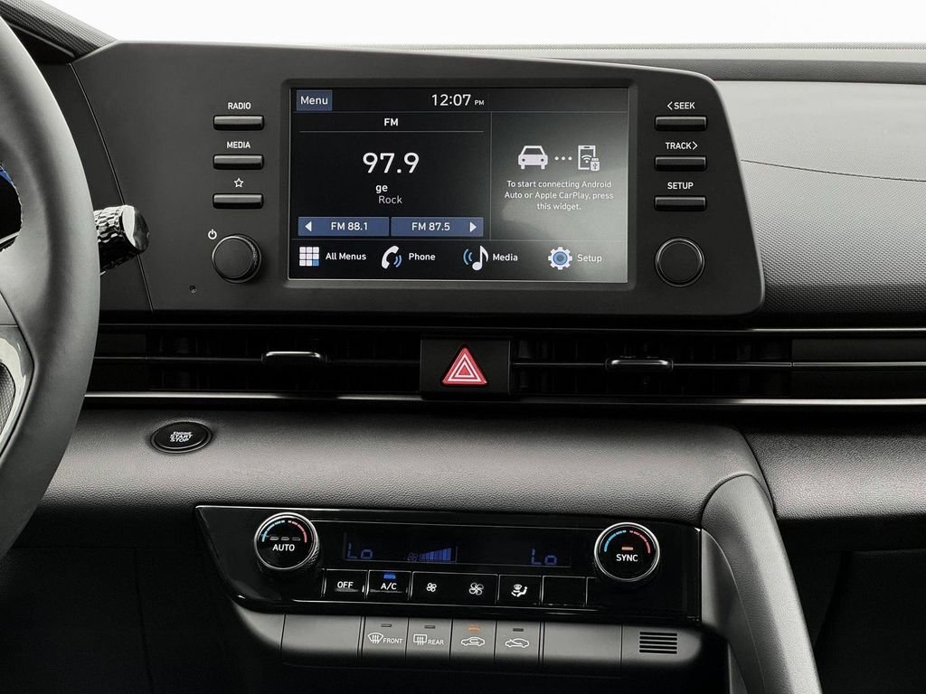 Certified Used 2025 White Hyundai SEL Sport image 19