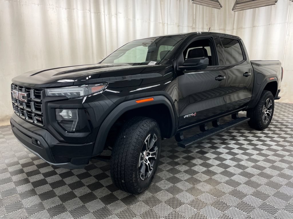 2024 GMC Canyon AT4 - Photo 16