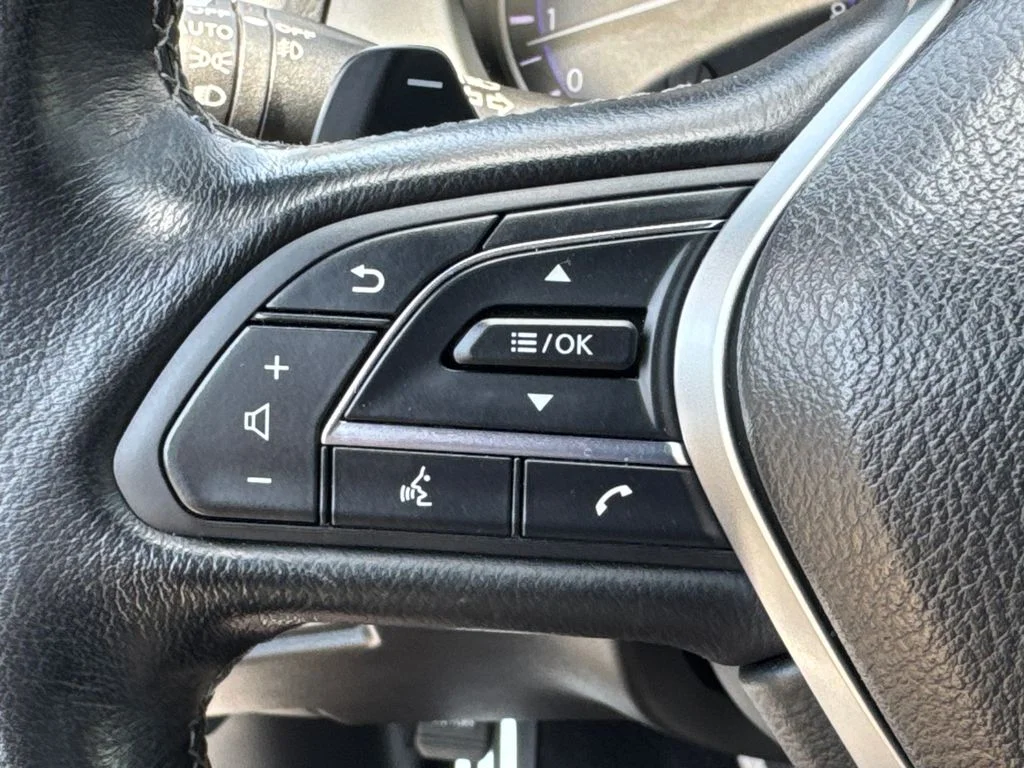 Used 2017 Blue INFINITI Red Sport 400 image 31