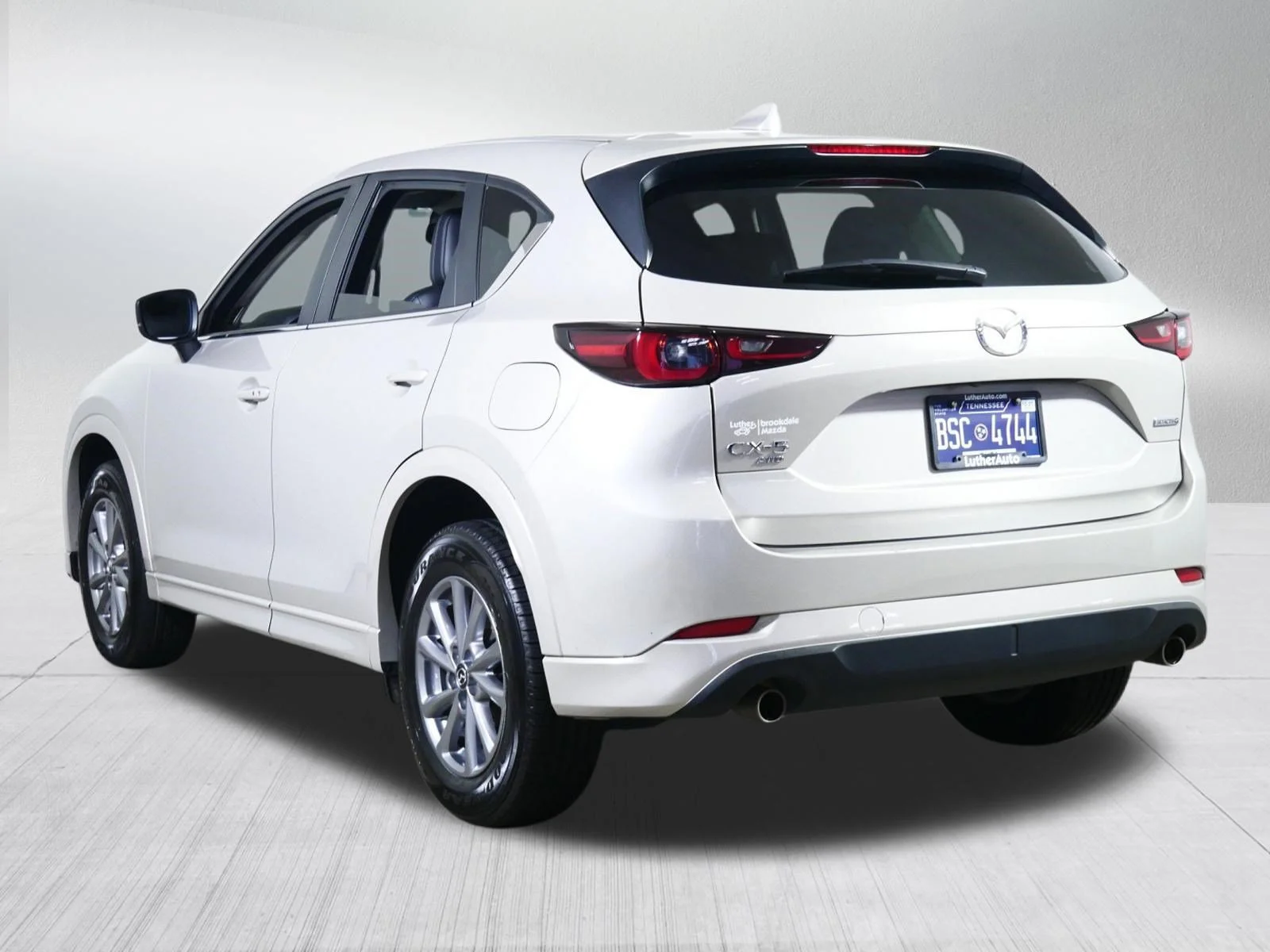 Used 2025 Platinum Quartz Metallic Mazda 2.5 S Preferred Package image 5