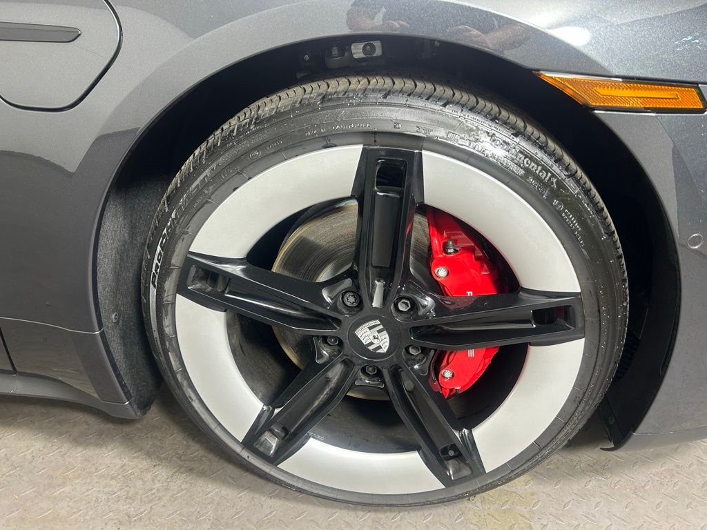 2025 Porsche Taycan S - Photo 13