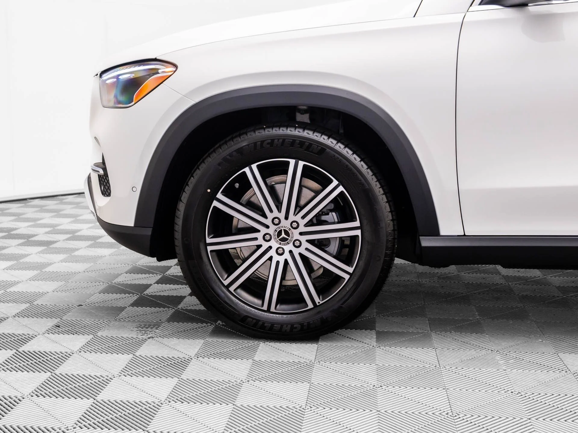 2026 Mercedes-Benz GLE GLE350 - Photo 33