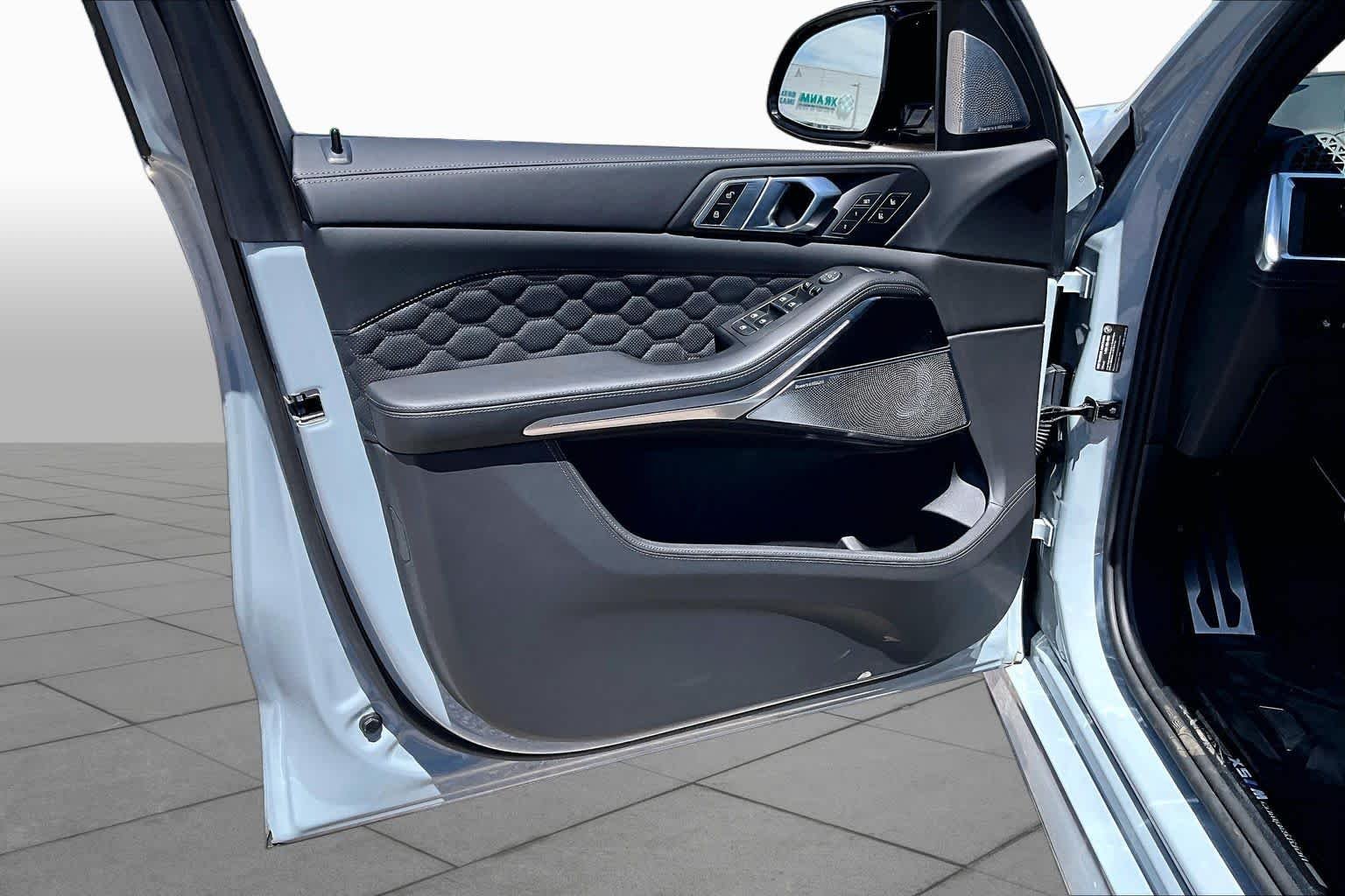 Used 2026 Brooklyn Grey Metallic BMW Competition image 19